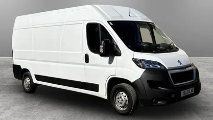 Used Peugeot Boxer 140 HP (102 kW) 2022 Van
