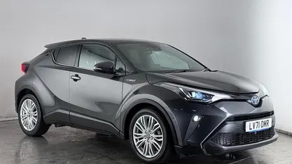 Used 2023 Toyota C-HR SUV | £18,900 (Fair price)