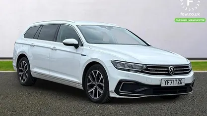 Used 2023 VW Passat GTE Estate | £17,999 (Fair price)