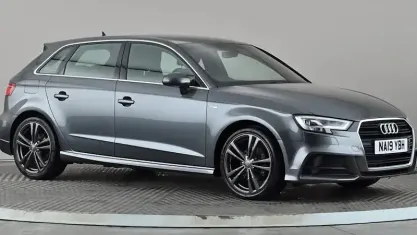 Used Audi A3 Sportback S-Line 116 HP (85 kW) 2019 Grey Hatchback