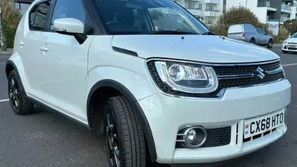Używany Suzuki Ignis SZ5 90 KM (66 kW) 2019 Biały SUV