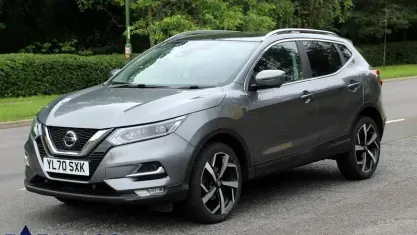 Used Nissan Qashqai N-Motion 140 HP (102 kW) 2020 Grey SUV