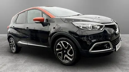 Used Renault Captur Dynamique 90 HP (66 kW) 2016 SUV