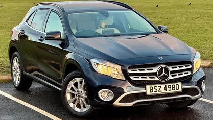 Used Mercedes GLA200 SE 136 HP (100 kW) 2017 Blue SUV