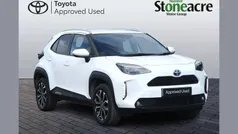 White Used 2021 Toyota Yaris Cross Design SUV | £19,500 (Fair price)