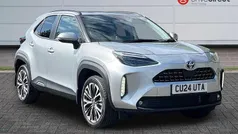 Used 2025 Toyota Yaris Hybrid Estate | £25,378 (Fair price)