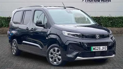 Used Vauxhall Combo Ultimate 100 kW (136 HP) 2025 MPV