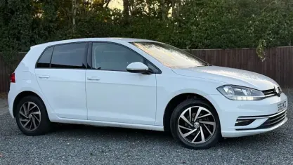 Second-hand VW Golf VII Match 116 CP (85 kW) 2019 Hatchback
