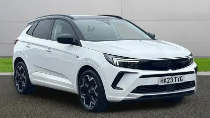 Used Vauxhall Grandland X Ultimate 131 HP (96 kW) 2023 White SUV