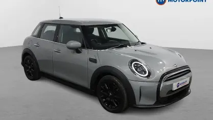Begagnad Mini ONE Classic 102 HK (75 kW) 2021 Grå Halvkombi