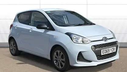 Used Hyundai i10 67 HP (49 kW) 2019 Grey Hatchback