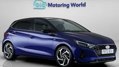 Used Hyundai i20 Ultimate 101 HP (74 kW) 2023 Blue Hatchback