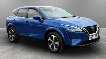 Used Nissan Qashqai N-Connecta 140 HP (102 kW) 2023 Blue SUV