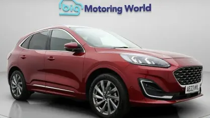 Used Ford Kuga Vignale 225 HP (165 kW) 2023 Red SUV
