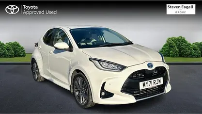 Used 2025 Toyota Yaris Hybrid Hatchback | £18,972 (Good price)