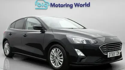 Used Ford Focus Titanium 125 HP (91 kW) 2020 Black Hatchback