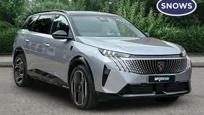 Used Peugeot e-5008 GTi 156 kW (213 HP) 2026 SUV