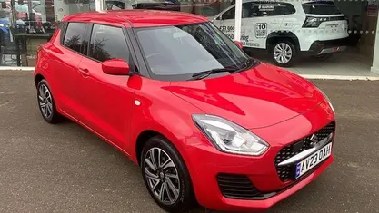 Used Suzuki Swift SZ-L 83 HP (61 kW) 2023 Red Hatchback