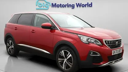 Used Peugeot 5008 Allure 131 HP (96 kW) 2020 Red SUV