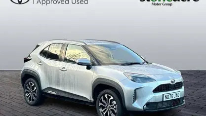Used Toyota Yaris Hybrid Design 116 HP (85 kW) 2026 Estate