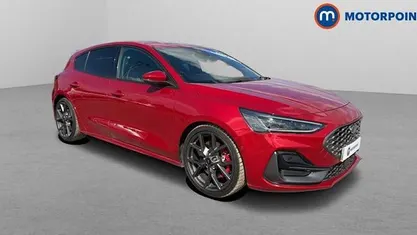 Used Ford Focus ST 280 HP (205 kW) 2024 Hatchback