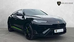 Black Used 2023 Lamborghini Urus SUV | £214,990 (Good price)
