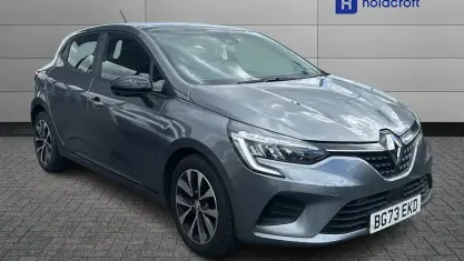 Used Renault Clio Evolution 90 HP (66 kW) 2023 Metallic shadow grey Hatchback