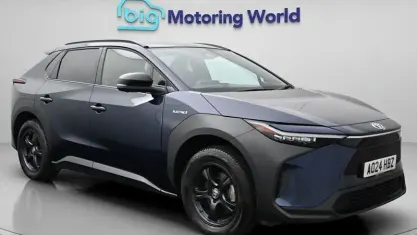Used Toyota bZ4X 150 kW (204 HP) 2024 Blue SUV