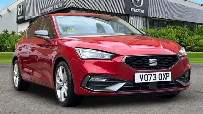 Used Seat Leon FR 150 HP (110 kW) 2023 Red Hatchback