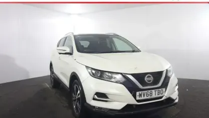 Used Nissan Qashqai N-Connecta 140 HP (102 kW) 2019 White SUV