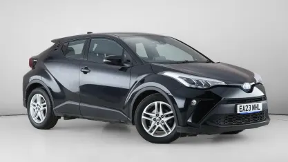 Used Toyota C-HR 122 HP (89 kW) 2023 Black SUV
