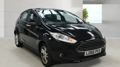 Usado Ford Fiesta Zetec 82 HP (60 kW) 2017 Citadino