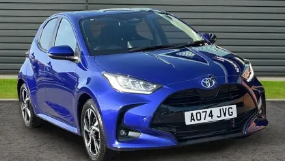 Used Toyota Yaris Design 116 HP (85 kW) 2024 Juniper blue Hatchback