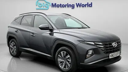 Usado Hyundai Tucson SE 230 HP (169 kW) 2023 Cinzento SUV