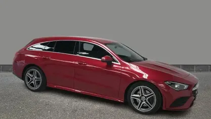 Begagnad Mercedes CLA200 Shooting Brake AMG line 163 HK (119 kW) 2022 Kombi