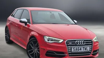 Used Audi S3 Sportback Advanced 300 HP (220 kW) 2015 Hatchback