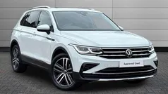 Pure white Used 2022 VW Tiguan Elegance SUV | £26,650 (Fair price)