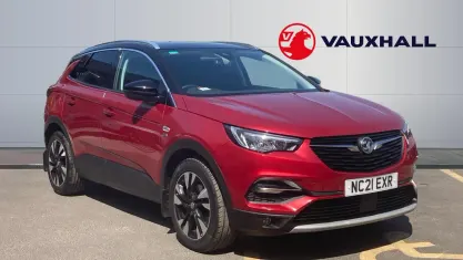 Used Vauxhall Grandland X Edition 131 HP (96 kW) 2021 Red SUV
