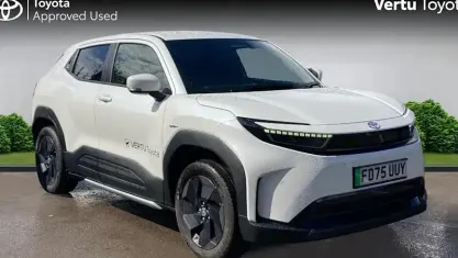 Used Toyota Urban Cruiser Design 127 kW (174 HP) 2025 White SUV