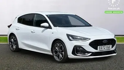 Used Ford Focus ST-Line 155 HP (114 kW) 2022 White Hatchback