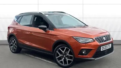 Używany Seat Arona XCELLENCE Lux 116 KM (85 kW) 2020 Pomarańczowy SUV