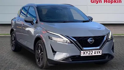 Usado Nissan Qashqai Tekna 140 HP (102 kW) 2022 Cinzento SUV