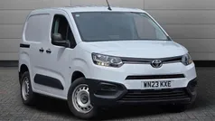 White Used 2023 Toyota Proace Active Van | £16,200 (Fair price)