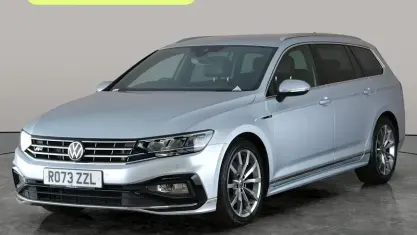 Used VW Passat R-line 150 HP (110 kW) 2023 Silver Estate