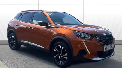 Used Peugeot 2008 Allure+ 101 HP (74 kW) 2023 Orange SUV