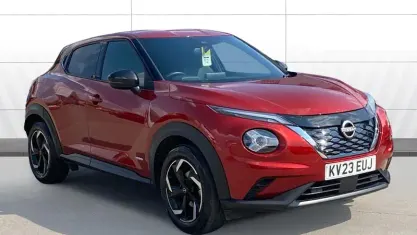 Used Nissan Juke N-Connecta 143 HP (105 kW) 2023 Red SUV