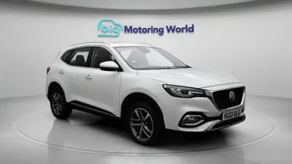 Used MG HS Exclusive 162 HP (119 kW) 2022 White SUV