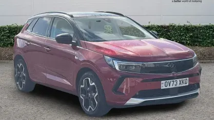 Used Vauxhall Grandland X Ultimate 131 HP (96 kW) 2023 Red SUV