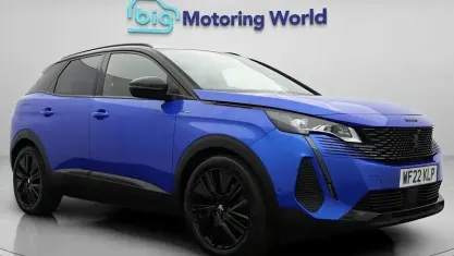 Begagnad Peugeot 3008 Premium 300 HK (220 kW) 2022 Blå SUV