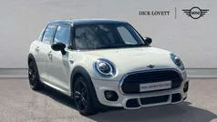 Used 2021 Mini Cooper Hatch Hatchback | £16,695 (Fair price)